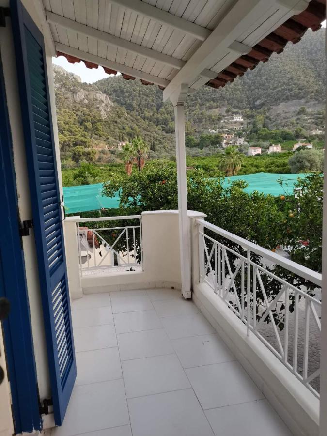 Sea Waves Apartments Nea Epidavros Exterior foto